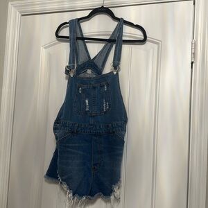 Vici Jean short overalls size medium